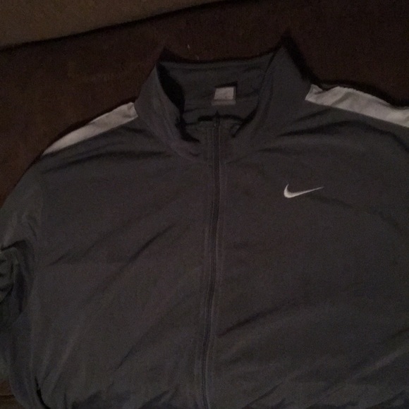 Nike sports pullover Grey and white - Picture 1 of 1